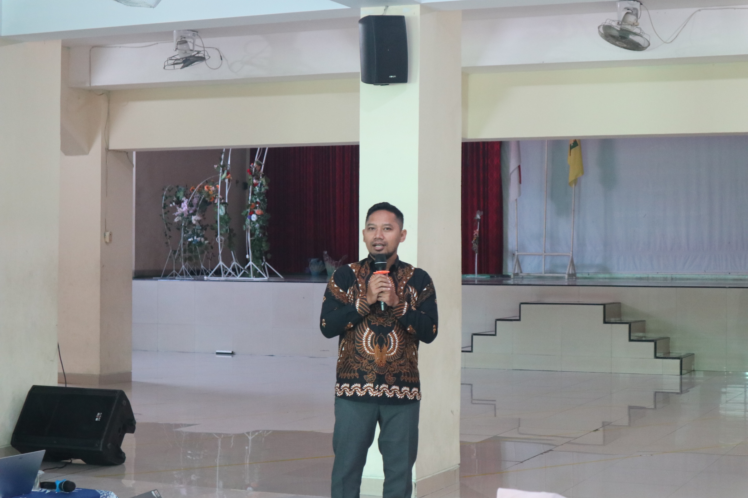 Membangun Generasi Shalih Melalui Parenting Islam: Penguatan Mutu Program Studi di SMP Muhammadiyah 1 Yogyakarta