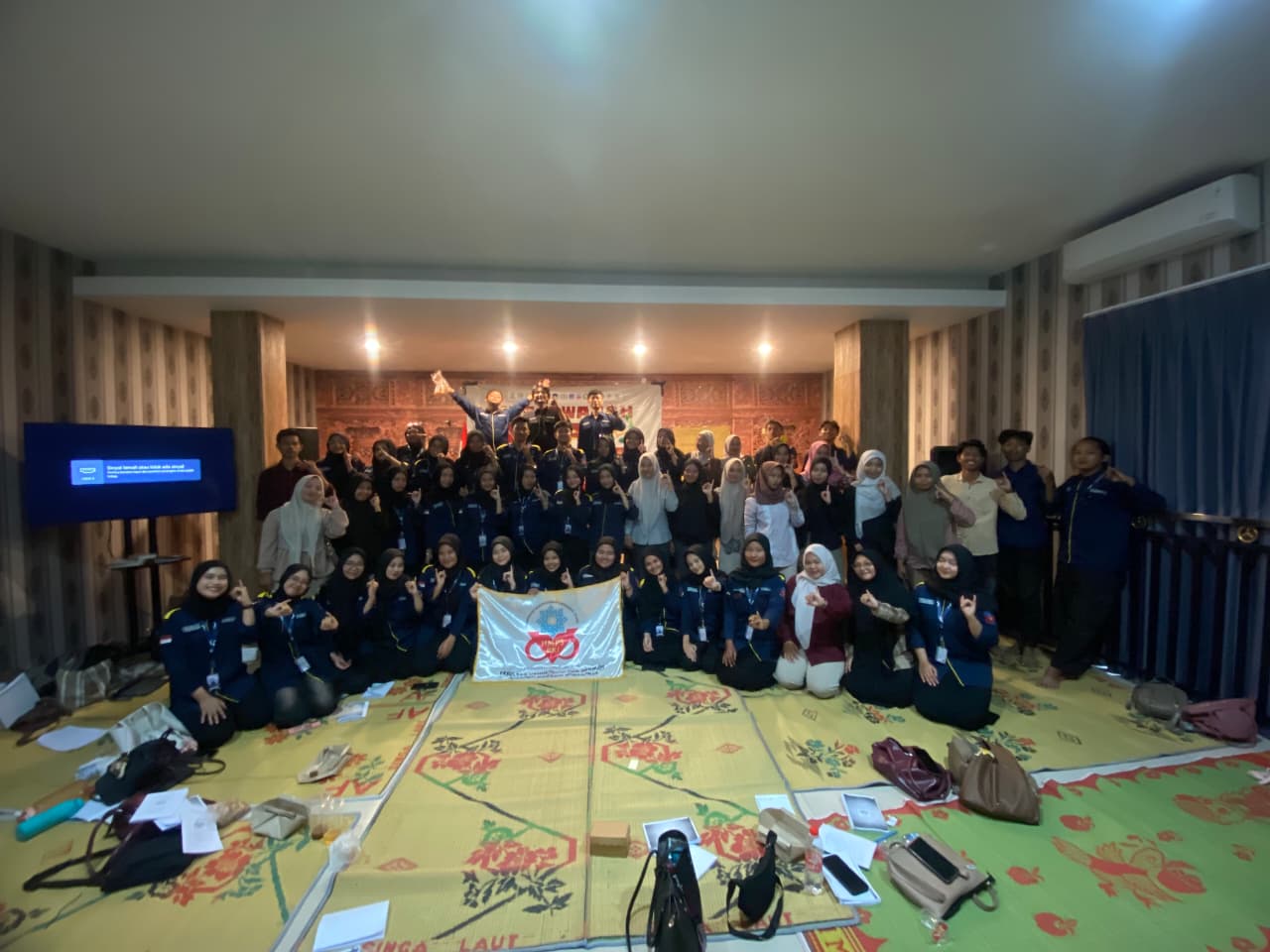 WhatsApp Image 2025-11-18 at 12.05.20_7cae64e4.jpg